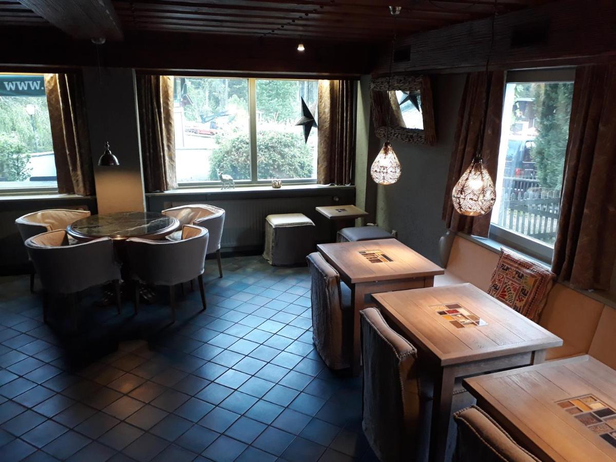 Pizzeria A Penzion Banderas Баєріш-Айзенштайн Екстер'єр фото