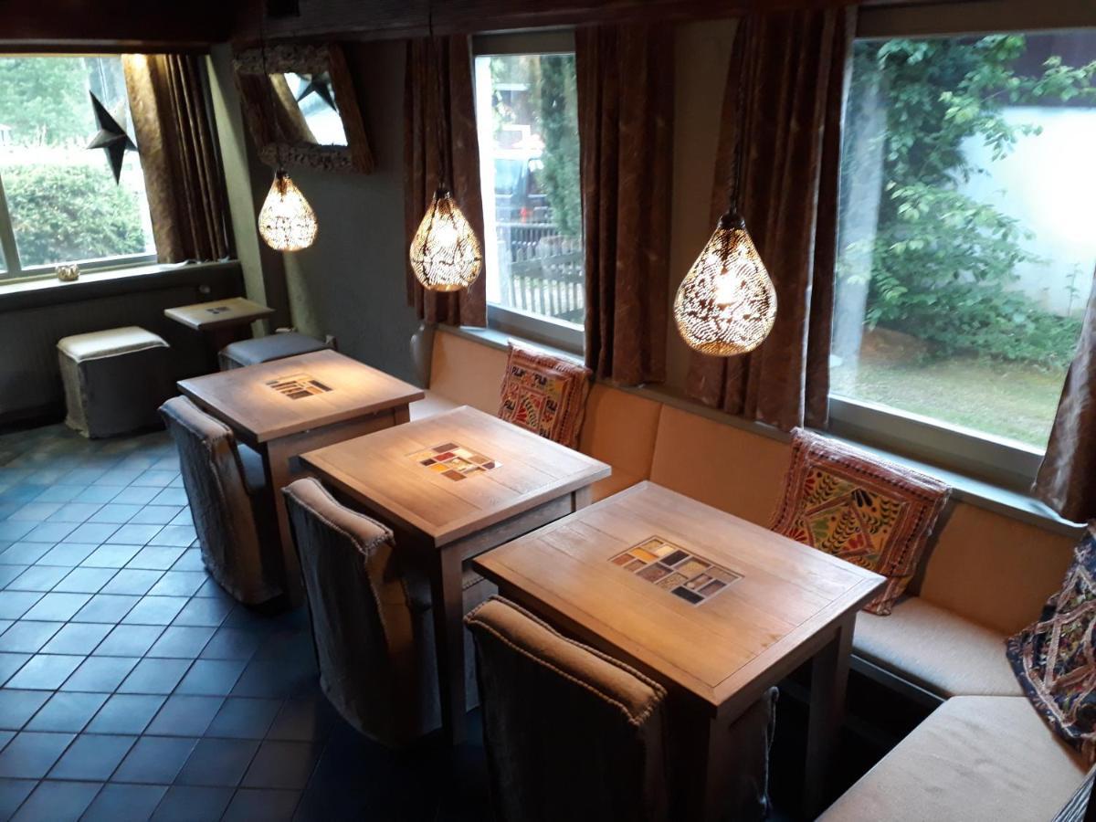 Pizzeria A Penzion Banderas Баєріш-Айзенштайн Екстер'єр фото